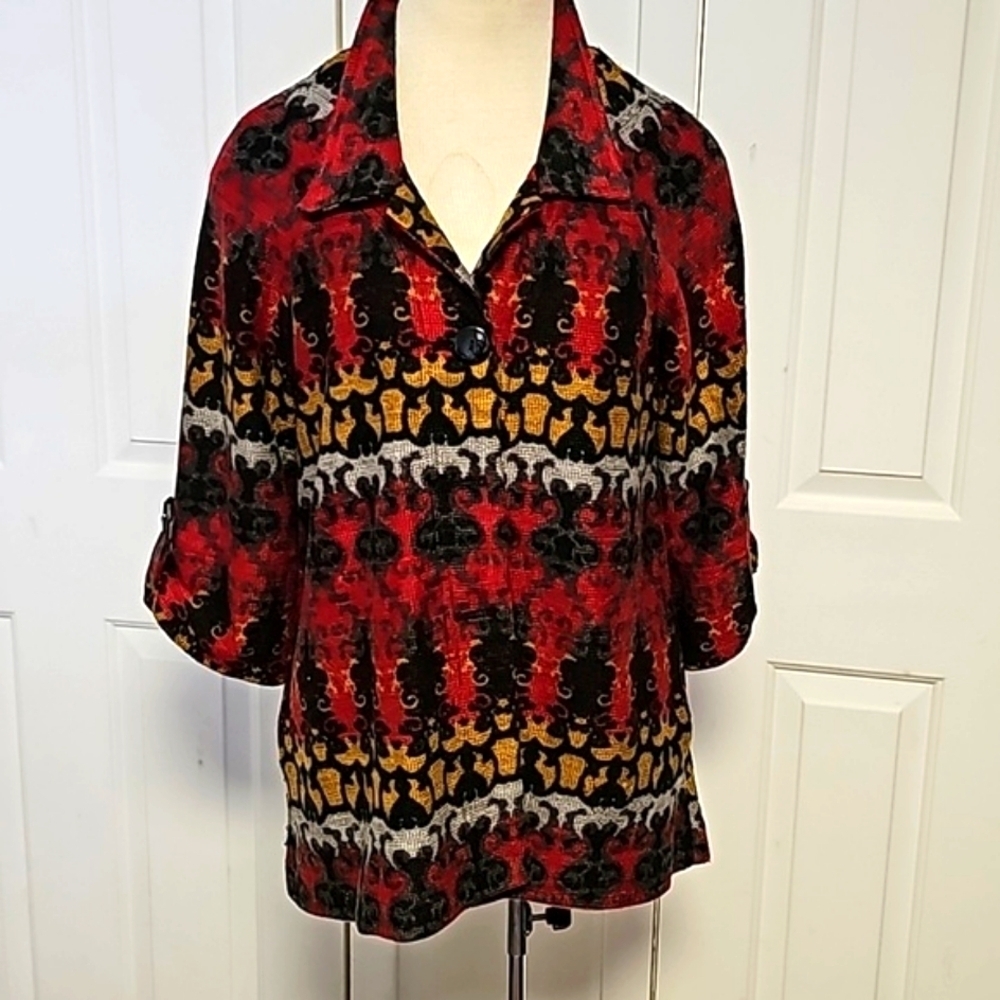 Luii, women's lightweight jacket. One‎ button medium wool blend. 3/4 slee…